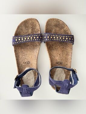 UGG Australia Women's Purple Suede Flat Sandals Studded Cork Ankle Strap Size 7